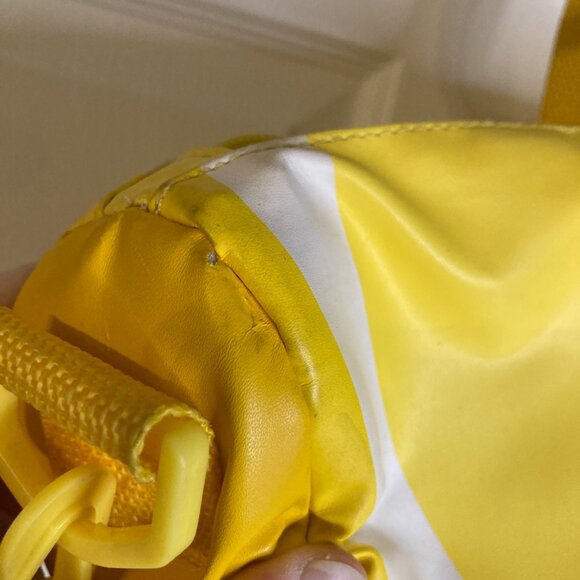 Disney Store Cooler Bag Mickey Mouse Lemon Wedge Large Summer Fun 20" Wide - Picture 12 of 15